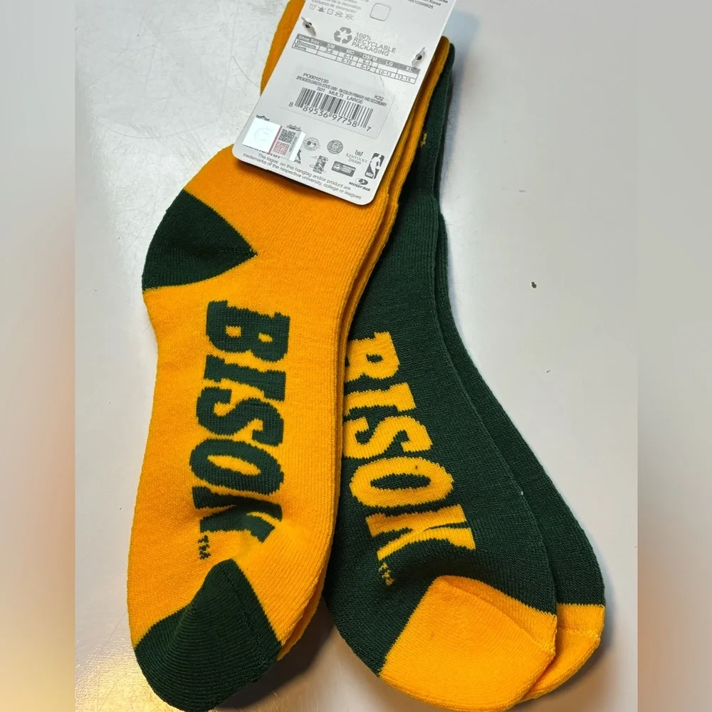 For Bare Feet NCAA North Dakota State Bison‎ Quarter Two Pack Team Colors Large